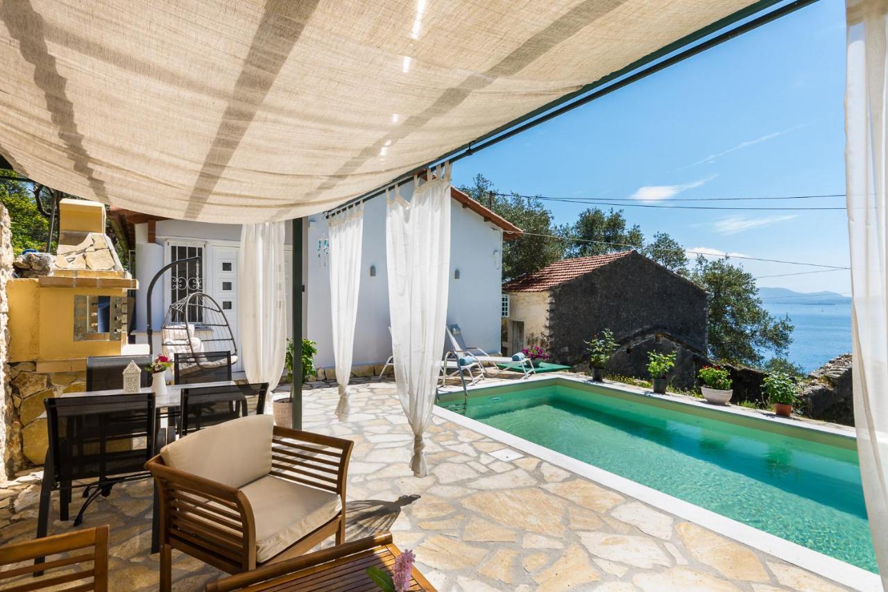 Alkinoi Seaview With Private Pool By Konnect, Nisaki Villa
